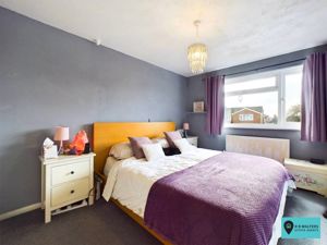 Bedroom- click for photo gallery